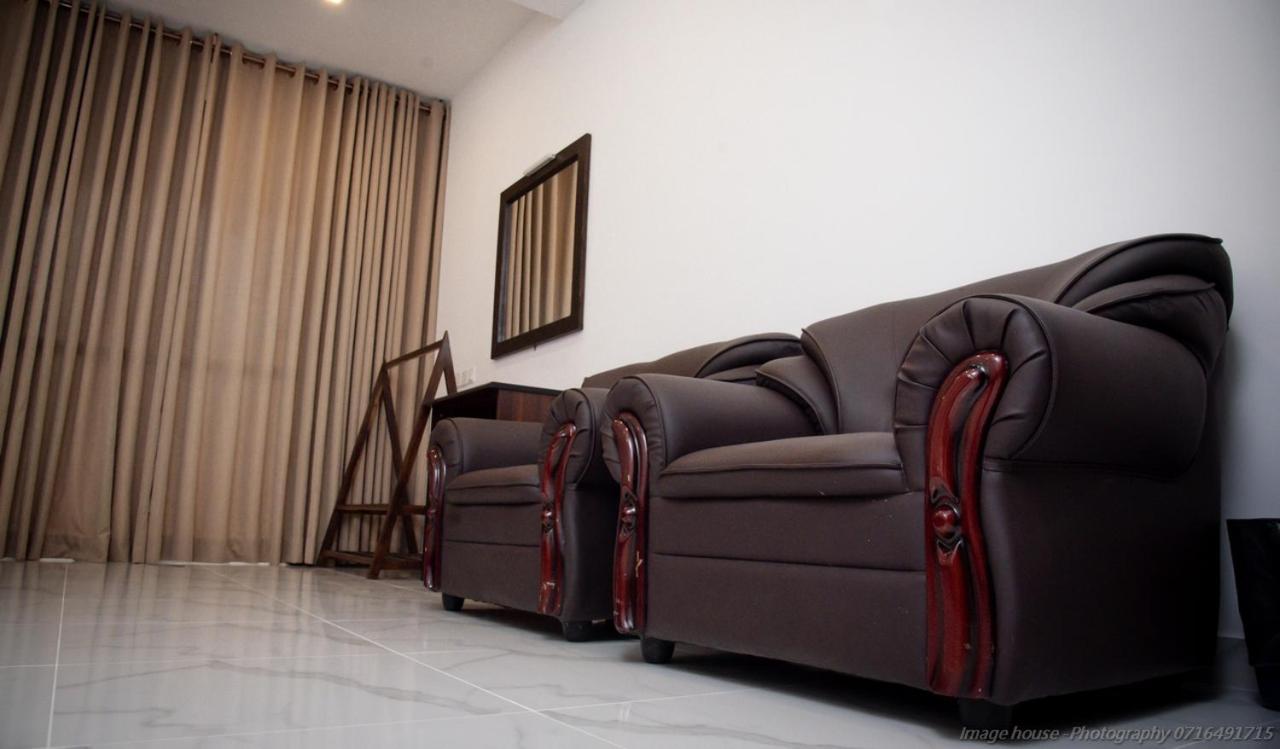 Ever Breeze Ella Hotel Екстер'єр фото